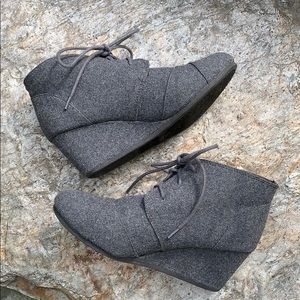 ⭐️LAST CHANCE ITEM⭐️ SODA Lace-up Wedge Bootie